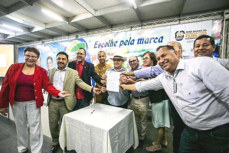 Vice Prefeito Paulo do gás representa Camacã na Feira Baiana da Agricultura Familiar e Economia